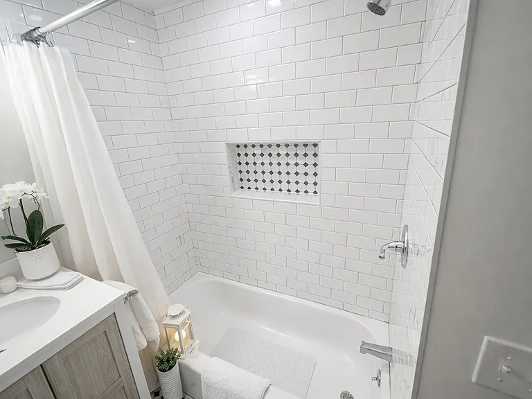 15 Rock St #1 — Photo 6