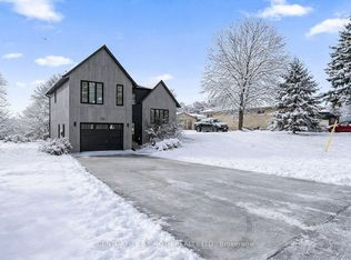 1076 7th Ave, Hanover, ON N4N2G9