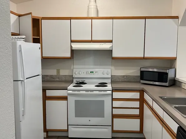 1631 Bishop Rd SW #B, Olympia, WA 98512