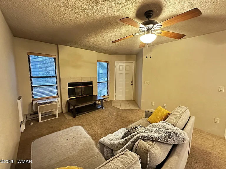 2700 S White Mountain Rd — Photo 6