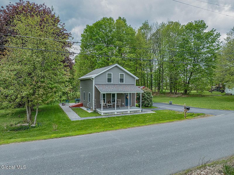 2nd image of 13 Anthony Road