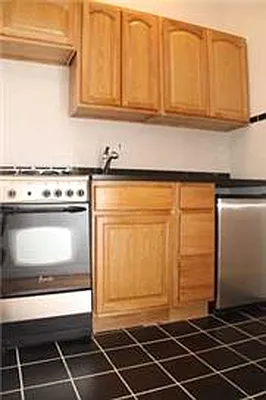 Rented by Buchbinder & Warren | media 15
