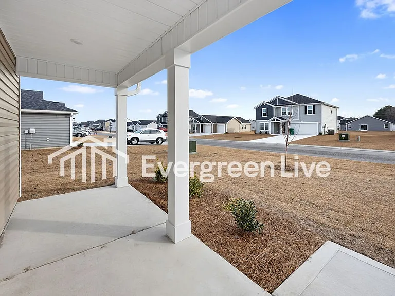 1005 Kinness Dr — Photo 32
