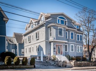 108-110 Burrill St UNIT 3, Swampscott, MA 01907