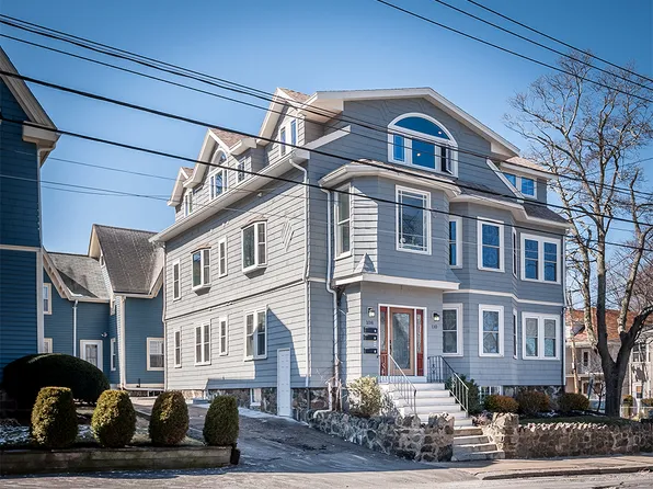 108-110 Burrill St Unit 3, Swampscott, MA 01907