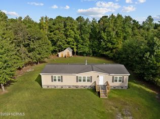 110 Shelley Rd, Hampstead, NC 28443