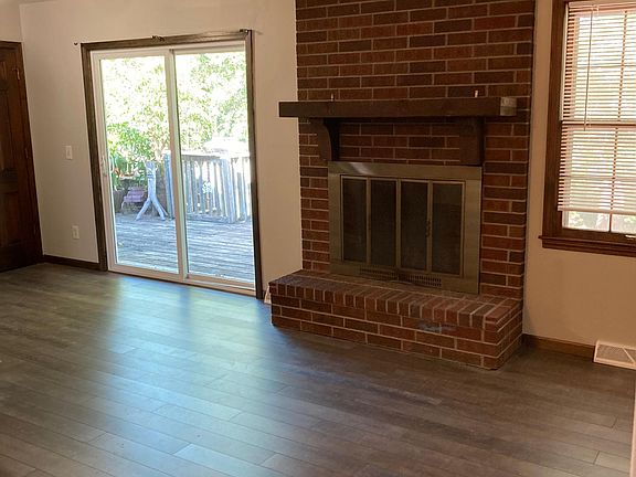 Family/dining room fireplace