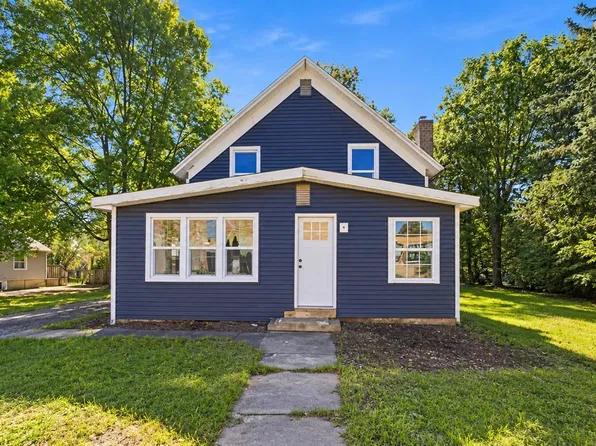 628 Euclid Ave, Wild Rose, WI 54984