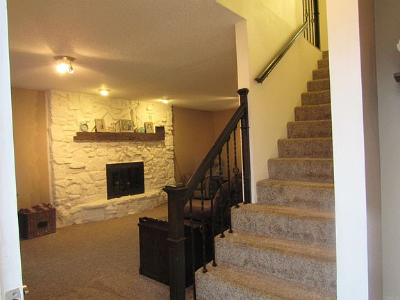 5th image of 2611 N County Road 700 W