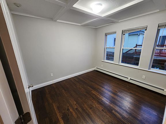 4th image of 65 Safford St #2