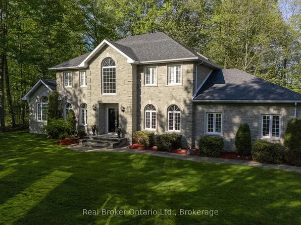 9 Paige Ct, Hamilton, ON K9A 0W6