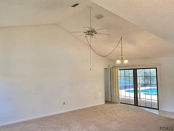3rd image of 65 Wedgewood Ln