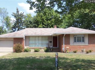 32841 Baldwin Rd, Solon, OH 44139
