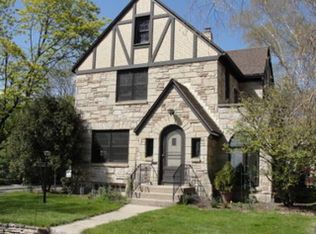 2202 Lakeland Ave, Madison, WI 53704