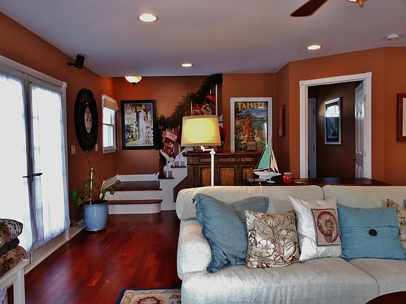 3rd image of 144 Ardmaer Dr #1