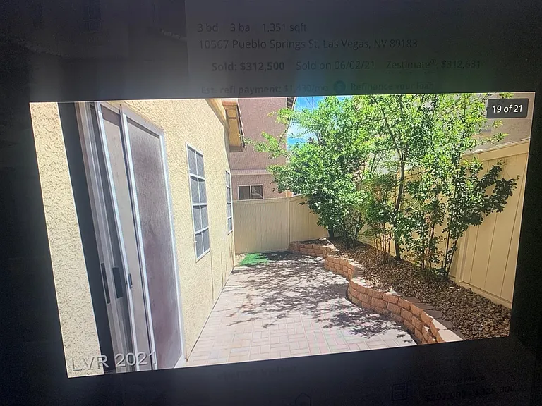 10567 Pueblo Springs St — Photo 12