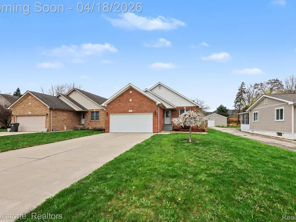 49671 Fuller Rd, Chesterfield, MI 48051