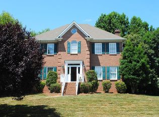 1709 Curraghmore Rd, Clemmons, NC 27012