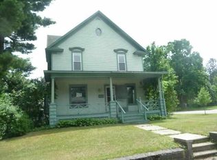 251 W Franklin Ave, Reed City, MI 49677