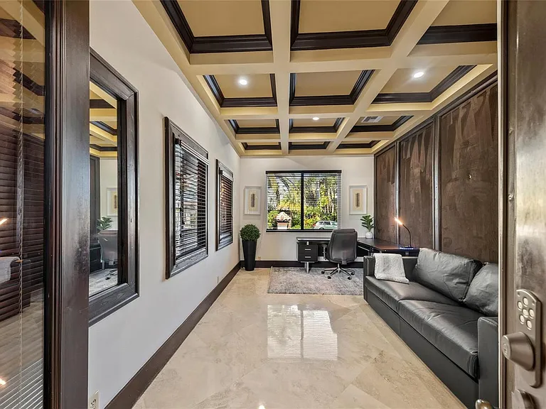 2430 Castilla Isle — Photo 40