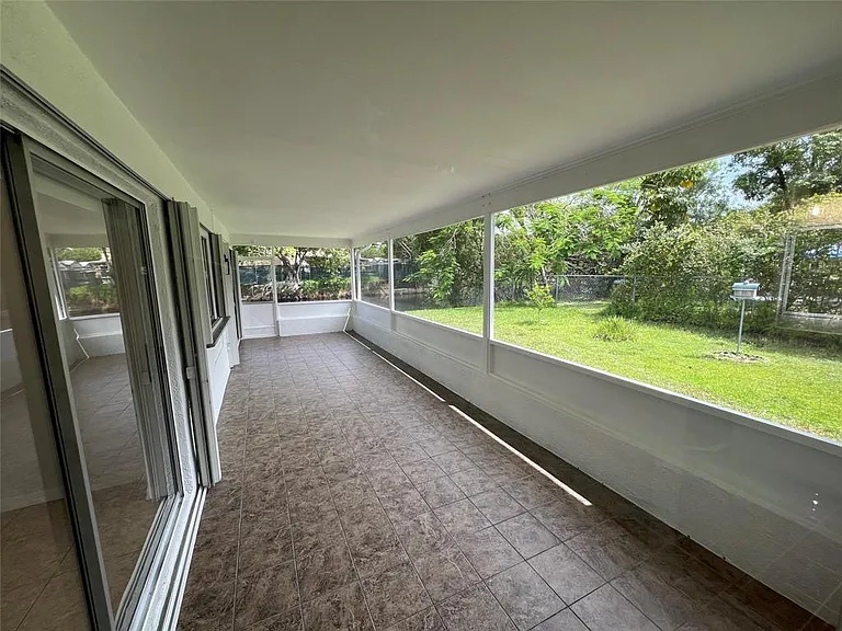 2650 NW 94th Way — Photo 15