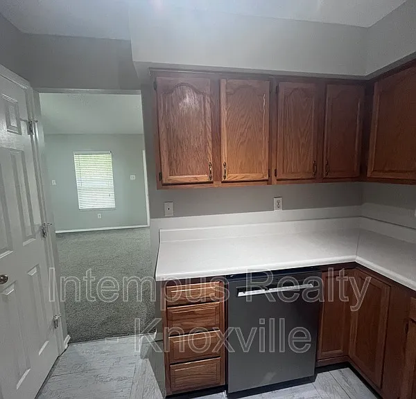 1013 Ashley Michelle Ct — Photo 12