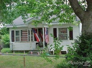 2051 N Marion Ave, Springfield, MO 65803