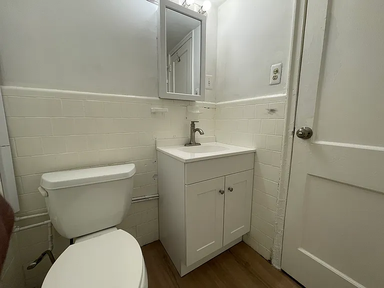 1644 Montello Ave NE #2B — Photo 6
