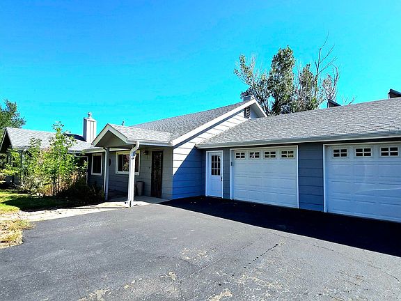 3rd image of 4741 Pawnee Dr