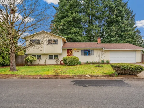 19132 Bedford Dr, Oregon City, OR 97045