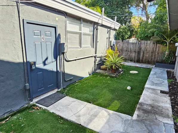 (undisclosed Address), Hollywood, FL 33020