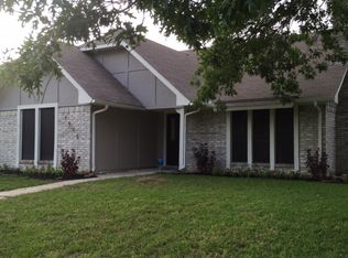 1515 Uvalde St, Mesquite, TX 75150