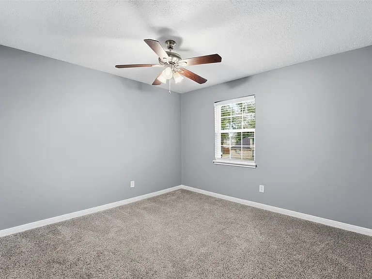 7815 12th Fairway Ln — Photo 26
