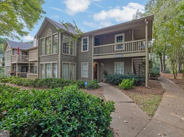 1108 Country Park Dr SE, Smyrna, GA 30080