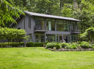 30 Valley Forge Rd, Weston, CT 06883