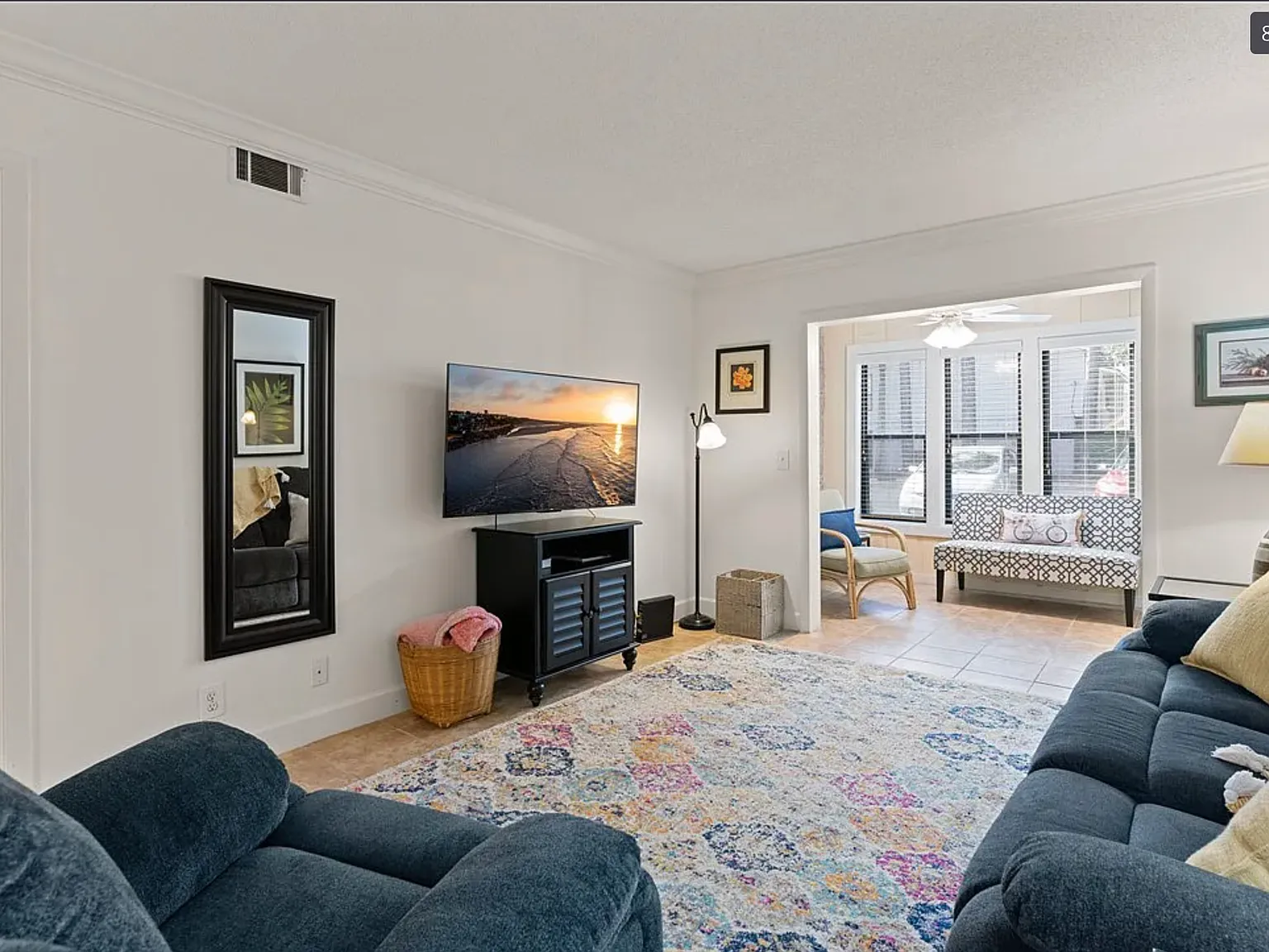 2 bed, 1200 sqft, $2,200 — Photo 4