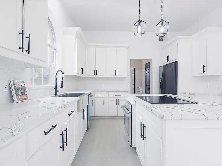 17527 Sandy Cliffs Dr — Photo 11