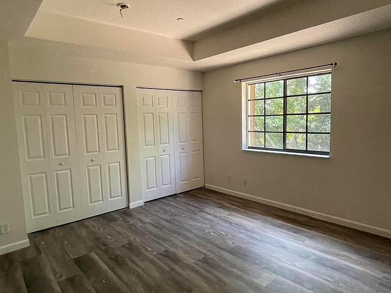 3909 Tree Top Dr #3909 — Photo 7