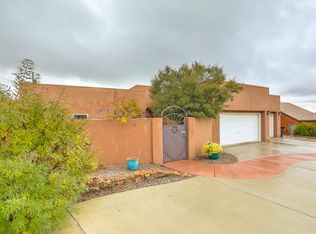 14520 Encantado Rd NE, Albuquerque, NM 87123