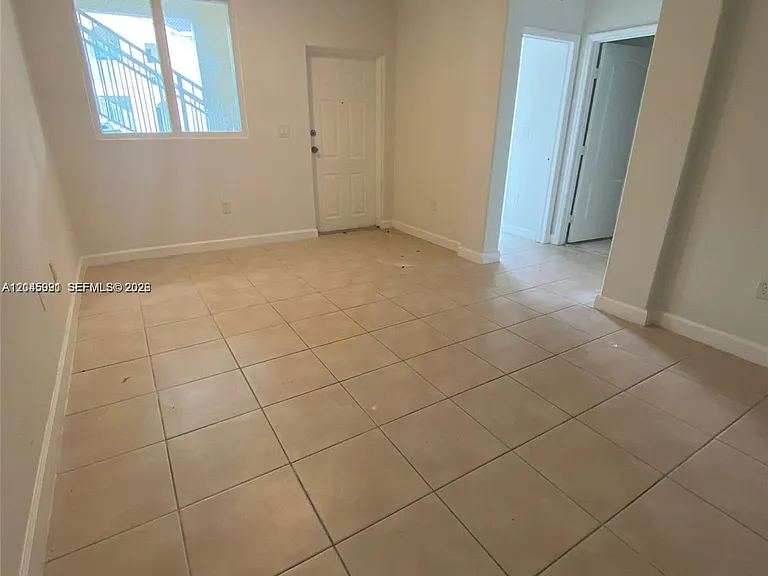 1660 SE 29th St #109 — Photo 12