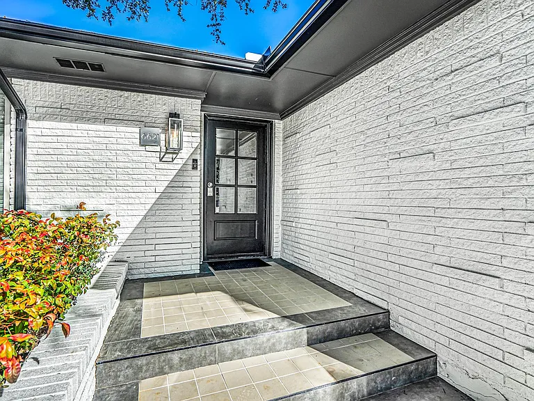 6621 Walnut Hill Ln — Photo 30