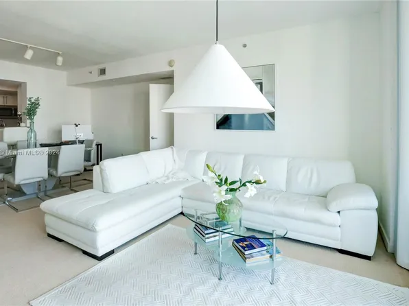 335 Biscayne Blvd APT 3607, Miami, FL 33131