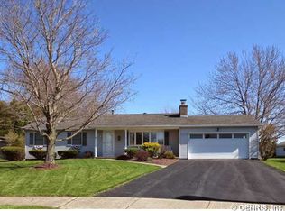 39 Preston Cir, Rochester, NY 14626