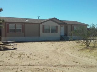 5558 E Red Barrel Dr, Yucca, AZ --