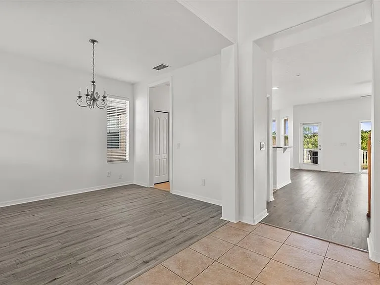 12808 Hampton Hill Dr — Photo 11
