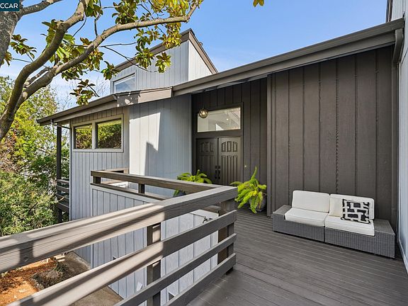 3rd image of 154 Rudgear Dr