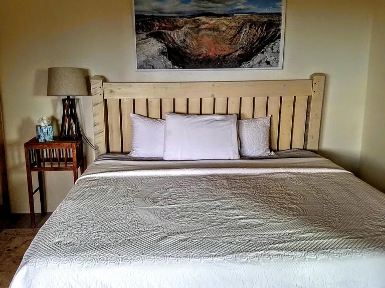 10 Bad Dog Rd — Photo 7