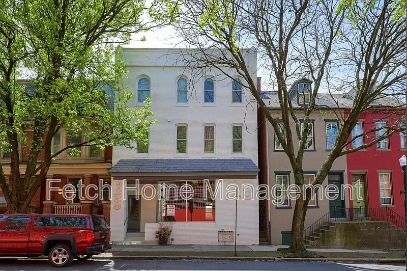28 E Vine St #2