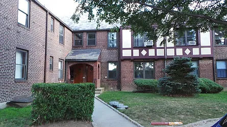 Sold by Kathi Markou, LREB