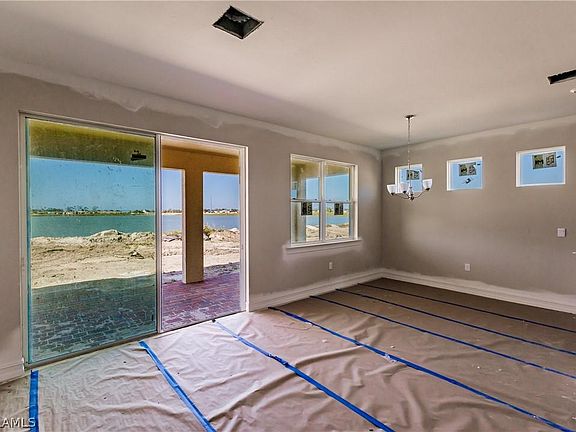 5th image of 624 Parkshore Lake Ave
